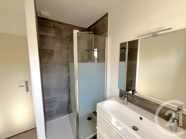 Maison à vendre  4 pièces - 130,08 m 2   PINS JUSTARET  - 31