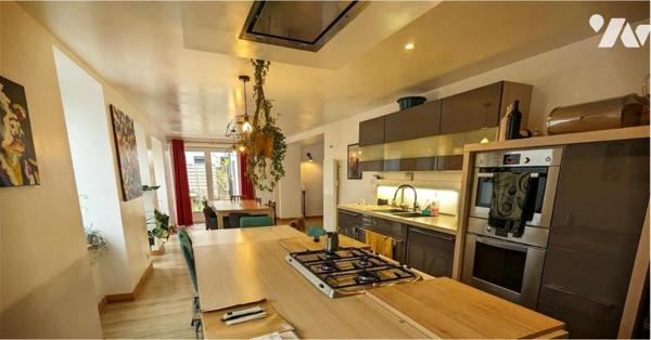 CHERBOURG EN COTENTIN - Maison avec garage et 5 chambres