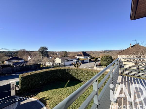 Maison à vendre 5 pièces 122 m² Le Palais-sur-Vienne