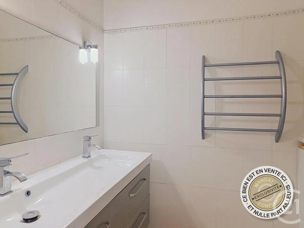 Appartement T3 à vendre  3 pièces - 58,80 m 2   LE BARCARES  - 66