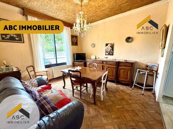 Orange (84100) Maison centre Orange avec jardin