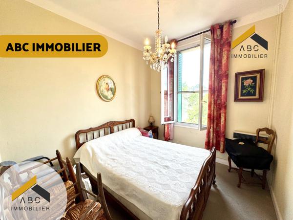 Orange (84100) Maison centre Orange avec jardin