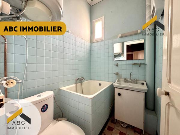 Orange (84100) Maison centre Orange avec jardin