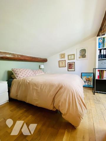 Appartement T3 de 85,50 m² carrez en plein de cœur de Castries avec vue imprenable