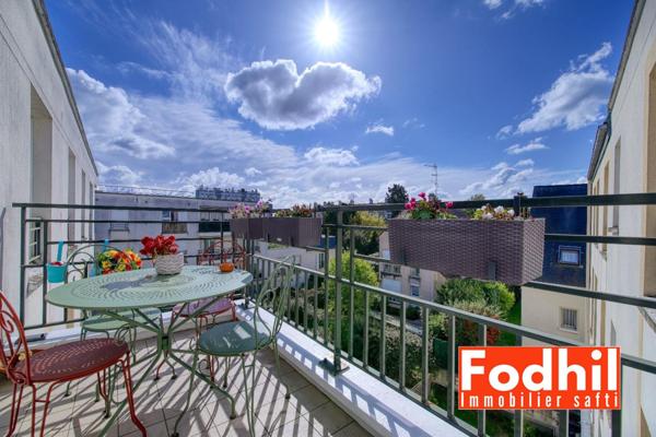 Châtenay-Malabry – Appartement 4 pièces 89 m² dernier étage avec balcon plein sud