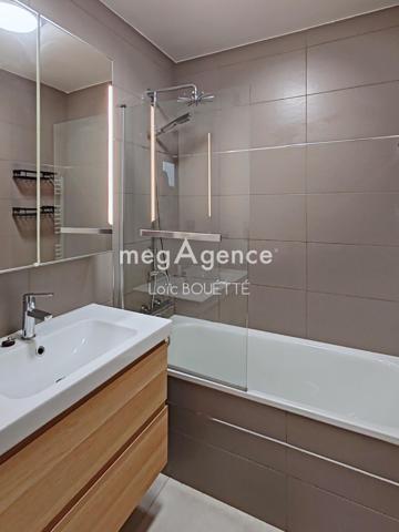 Appartement à SAINT-JACQUES-DE-LA-LANDE, 35136 - 3 pièces 65m²