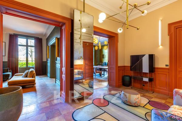 LYON 6ᵉ – PARC TÊTE D'OR | APPARTEMENT de 206 m2 - JARDIN PRIVATIF - GARAGES