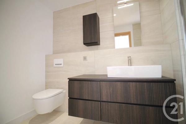 Appartement T4 à vendre  4 pièces - 120,15 m 2   CASTRIES  - 34