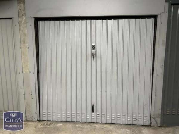 Parking à vendre 20m²