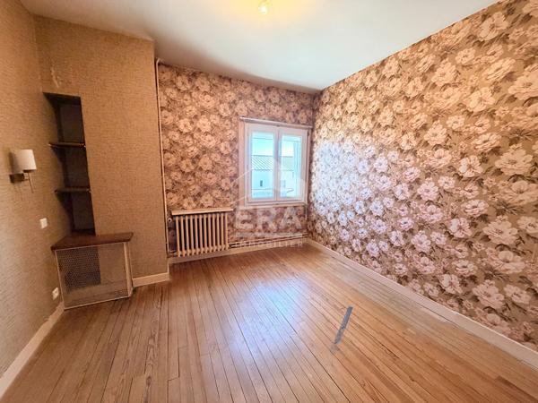 Maison ancienne 7 pièces à vendre à Tarbes - Bon état, 5 chambres