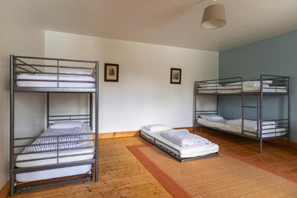 Manoir proche Penvenan  630 m2, 17 pièces, 12 chambres