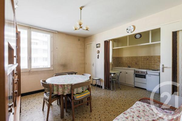 Appartement F2 à vendre  2 pièces - 40 m 2   GRENOBLE  - 38