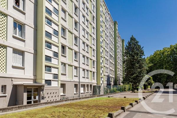 Appartement F2 à vendre  2 pièces - 40 m 2   GRENOBLE  - 38