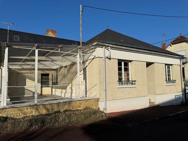 ENSEMBLE IMMOBILIER VILLEFRANCHE SUR CHER