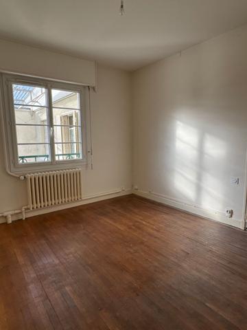 ENSEMBLE IMMOBILIER VILLEFRANCHE SUR CHER