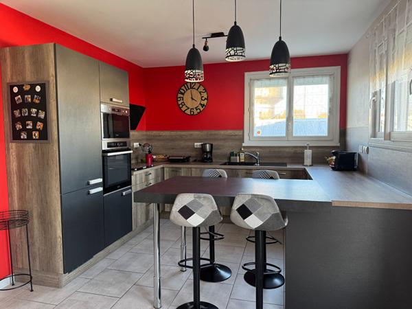 ENSEMBLE IMMOBILIER VILLEFRANCHE SUR CHER