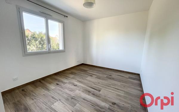 Maison à louer    5 pièces •  Laigné-en-Belin