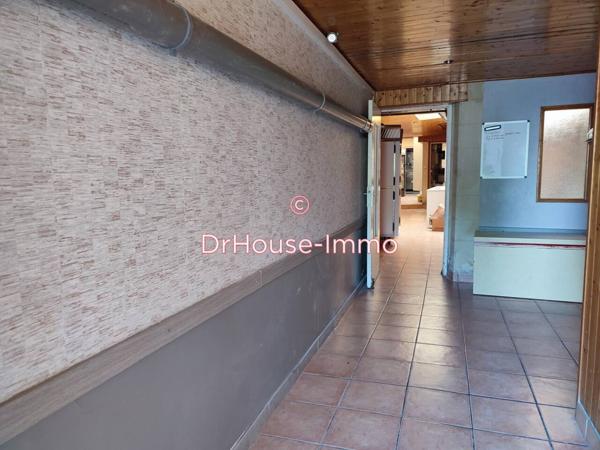 Commerce à vendre 4 pièces de 130 m²