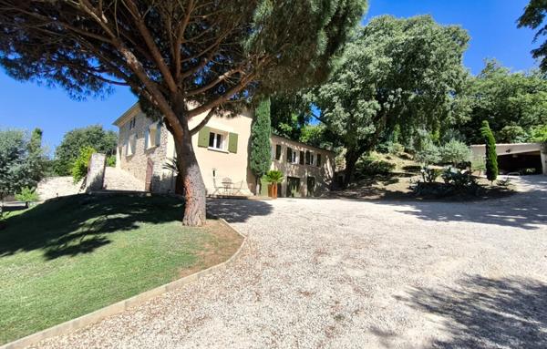 Maison de 224 m²
