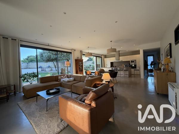 Maison (prestige) à vendre 5 pièces 155 m² Nîmes