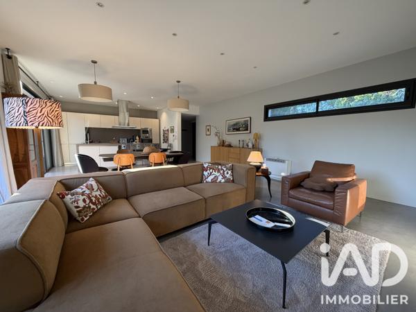 Maison (prestige) à vendre 5 pièces 155 m² Nîmes
