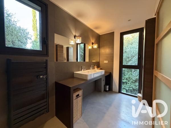 Maison (prestige) à vendre 5 pièces 155 m² Nîmes