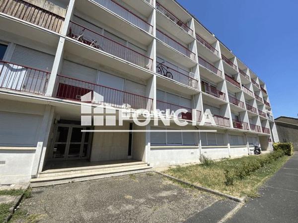 Location Studio 27.2 m² - IMPASSE CARROS Talence 33400