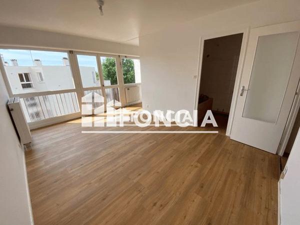 Location Studio 27.2 m² - IMPASSE CARROS Talence 33400