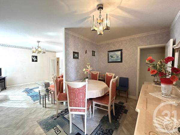 Appartement à vendre  5 pièces - 87,65 m2 AVON - 77