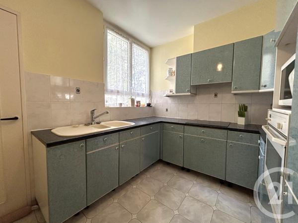 Appartement à vendre  5 pièces - 87,65 m2 AVON - 77
