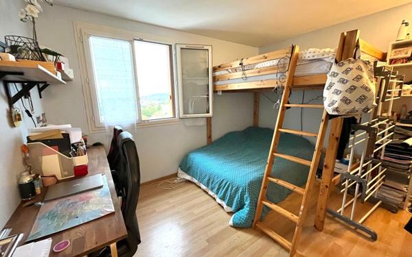 Appartement à vendre    4 pièces • 79 m2 Eaubonne