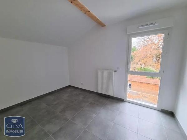Appartement à louer 4 pièces 86.02m²