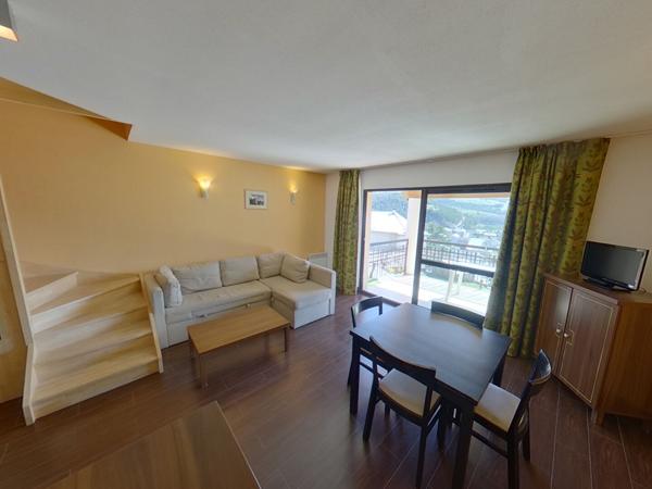 04850 JAUSIERS TYPE 3 EN DUPLEX - TERRASSE - PARKING PRIVATIF