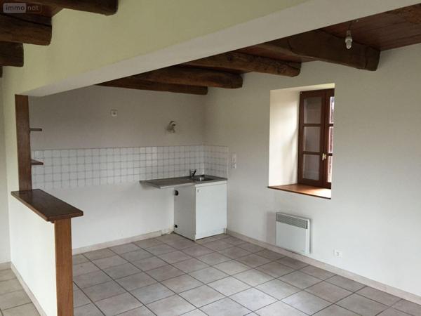 Maison à louer à Neuvic en Corrèze (19160), ref : UL 163