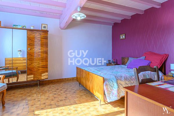 Charmante ferme, 3 chambres et un bureau, dépendances et hangar