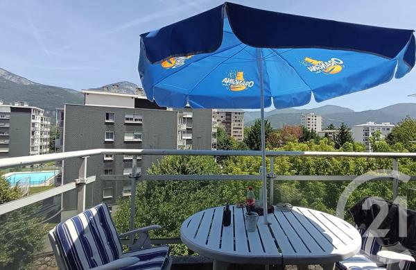 Appartement F2 à vendre  2 pièces - 53,60 m 2   CHAMBERY  - 73