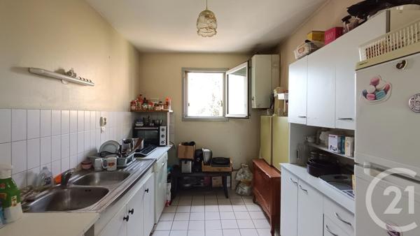 Appartement F2 à vendre  2 pièces - 53,60 m 2   CHAMBERY  - 73