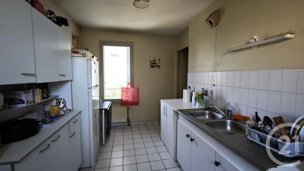Appartement F2 à vendre  2 pièces - 53,60 m 2   CHAMBERY  - 73