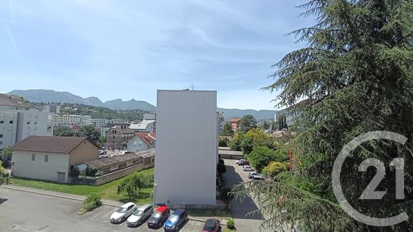 Appartement F2 à vendre  2 pièces - 53,60 m 2   CHAMBERY  - 73