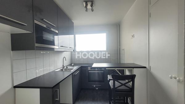 BOIS COLOMBES, MAIRIE/ 3 P. 57,50 m² avec BALCON