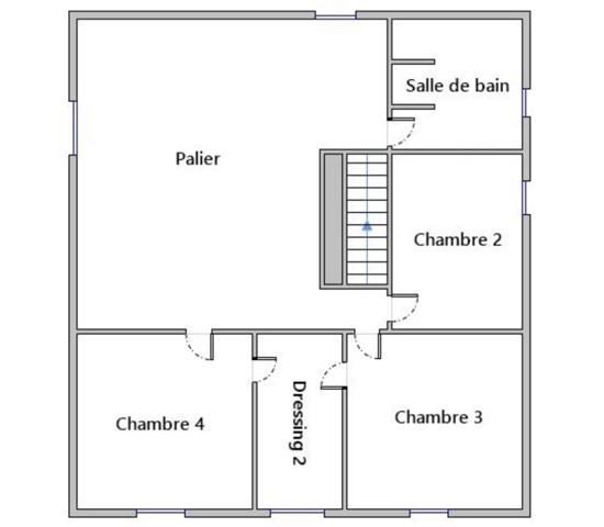 Grande maison de caractère totalement rénovée avec studio indépendant, grange et terrain idéal pour des chevaux à LAMOTHE