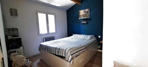 Gardanne - Maison rénovée 3 pièces - 70 m2 - terrasse couverte - jardin - stationnement