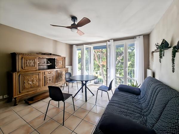 Appartement Vitrolles  Les Vignette 4 pièces 74m²