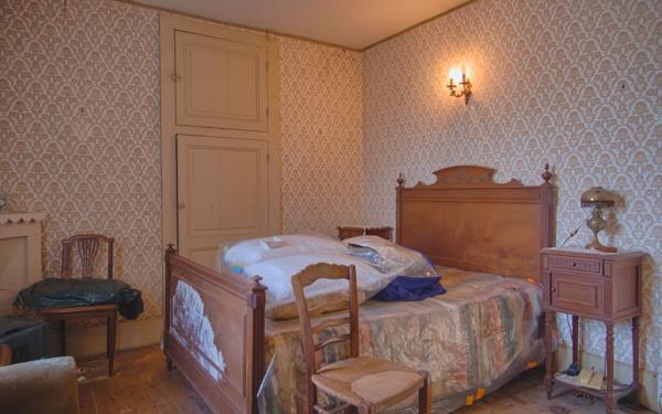 Maison à vendre    5 pièces • 104 m2 Cérilly