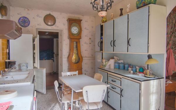 Maison à vendre    5 pièces • 104 m2 Cérilly