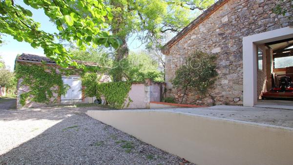 VENTE TARN 45MN TOULOUSE MAISON DE CARACTÈRE 8 PIÈCES SUR 3HA