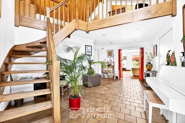 Élégante maison d’architecte au coeur d’un écrin naturel