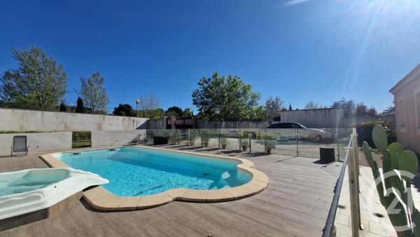 Maison à vendre  6 pièces - 137 m 2   MARIGNANE  - 13