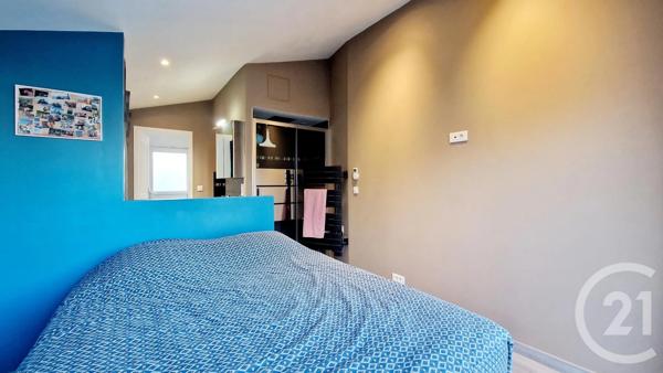 Maison à vendre  6 pièces - 137 m 2   MARIGNANE  - 13
