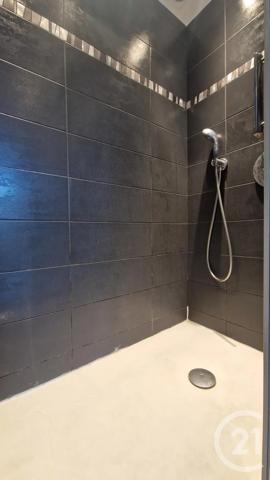 Maison à vendre  6 pièces - 137 m 2   MARIGNANE  - 13